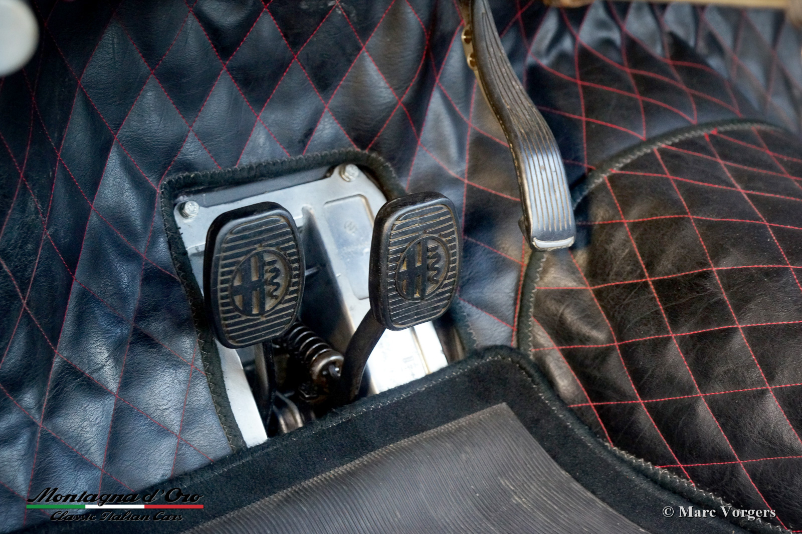 Alfa-Romeo-Giulietta-1600-Sprint-1960-red-rood-rouge-rood-08