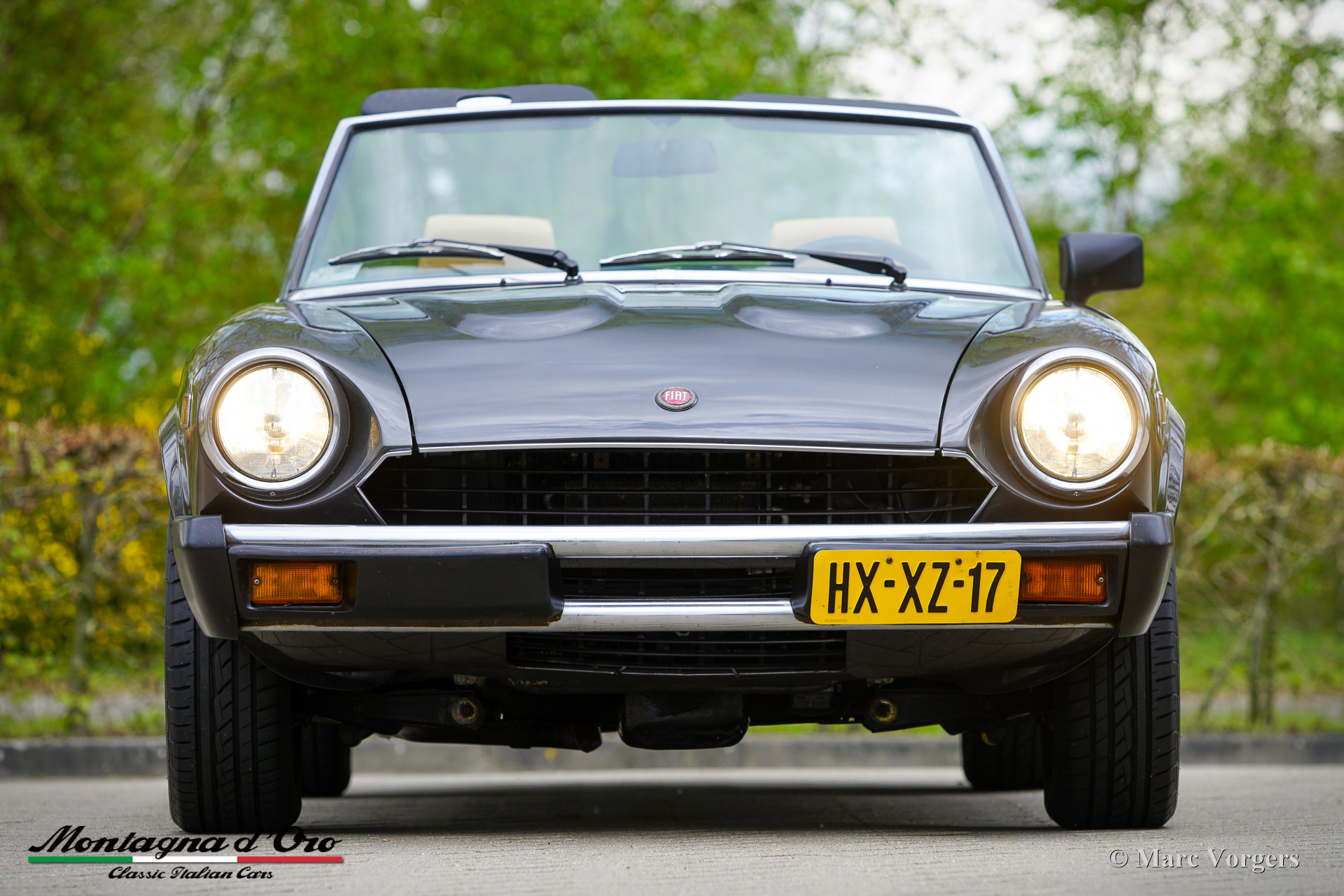 Fiat-spider-2000-Turbo-USA-1982-Dark-Grey-Gris-Fonce-Metallic-01
