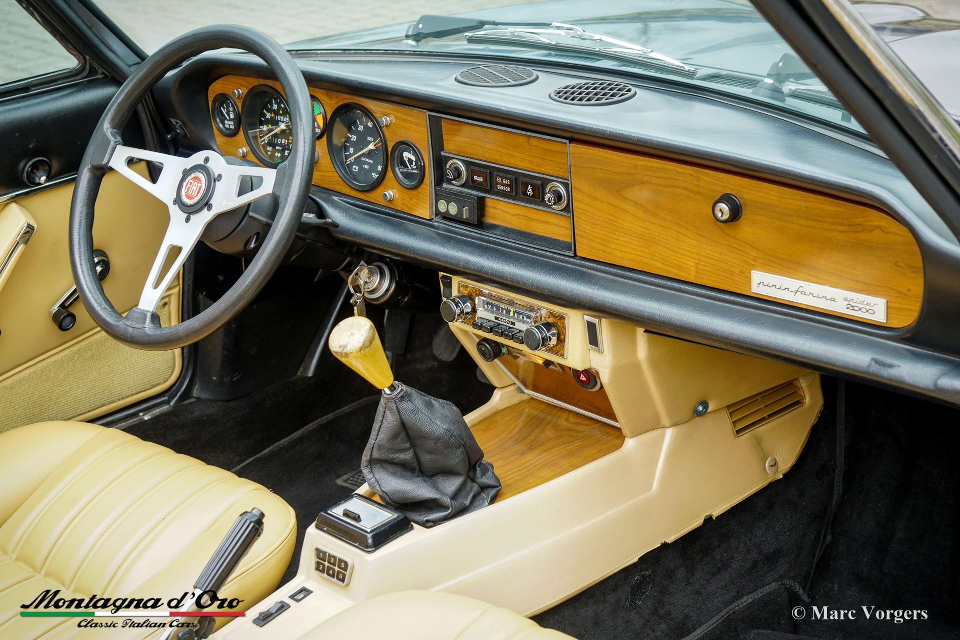 Fiat-spider-2000-Turbo-USA-1982-Dark-Grey-Gris-Fonce-Metallic-13