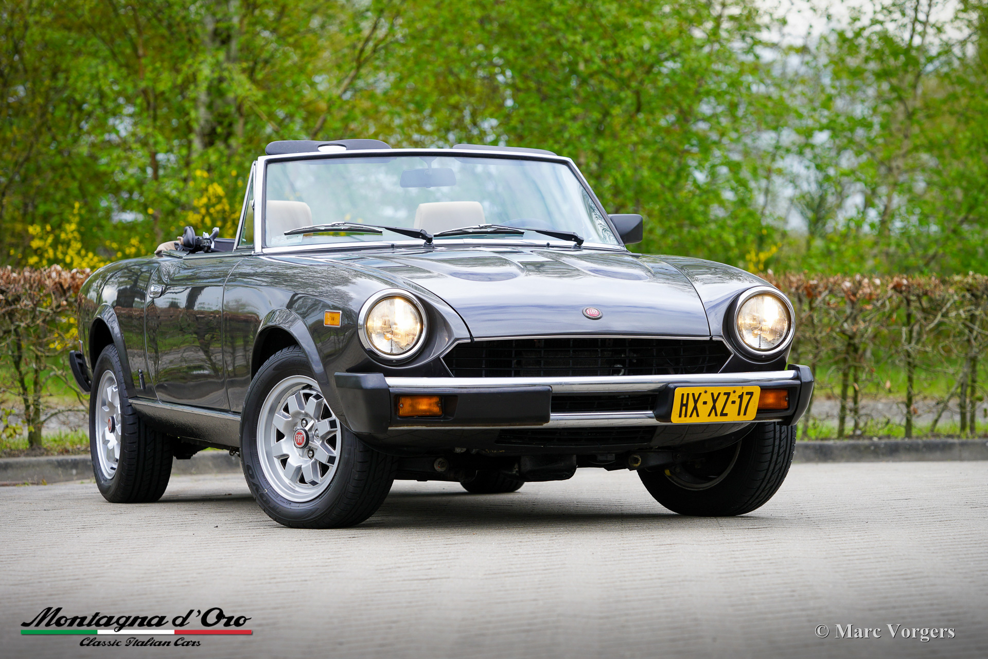 Fiat-spider-2000-Turbo-USA-1982-Dark-Grey-Gris-Fonce-Metallic-23