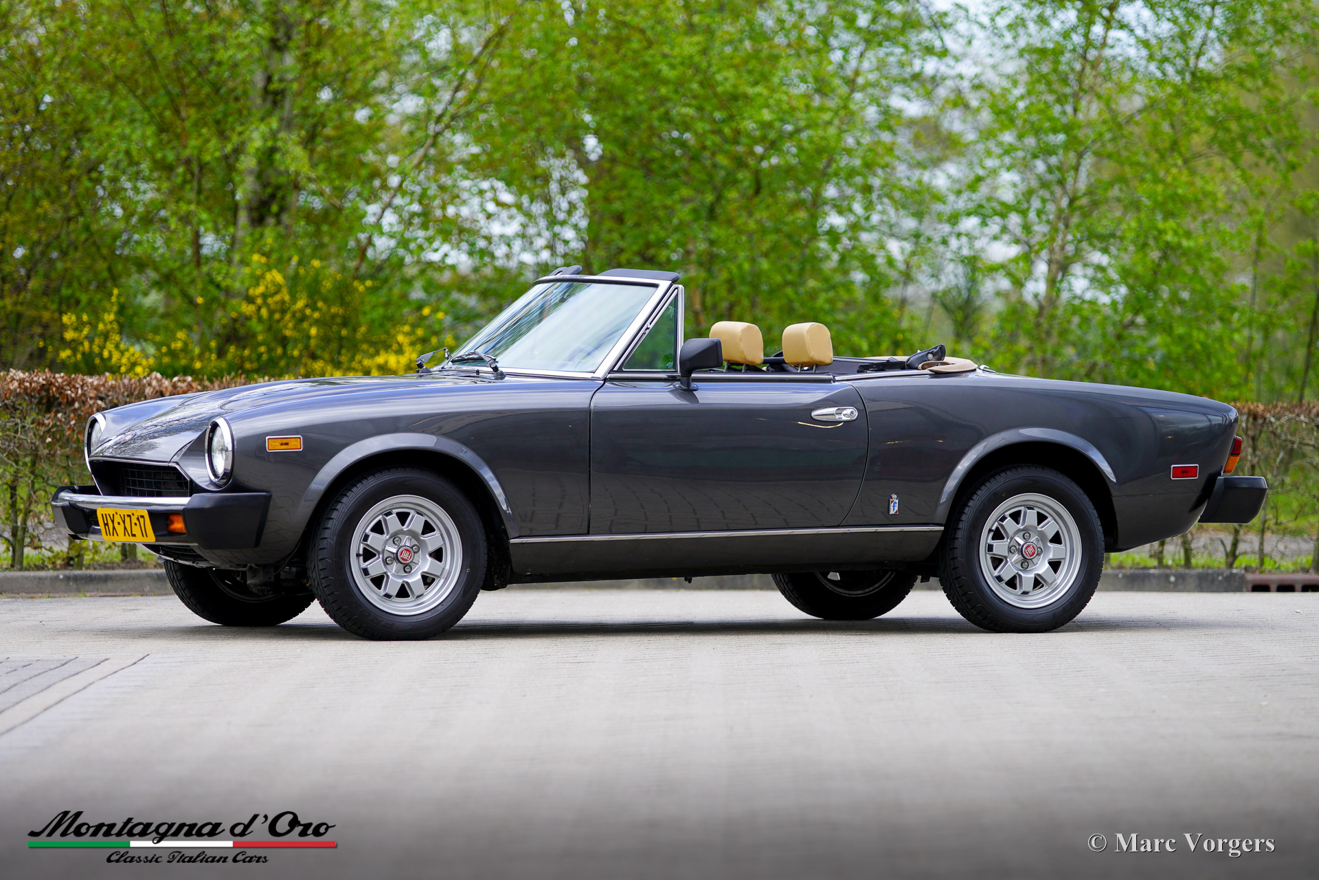 Fiat-spider-2000-Turbo-USA-1982-Dark-Grey-Gris-Fonce-Metallic-24