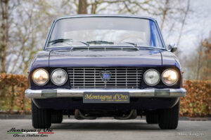 Lancia-Flavia-2000-Coupe-Dark-Blue-Dunkelblau-Bleu-Fonce-01