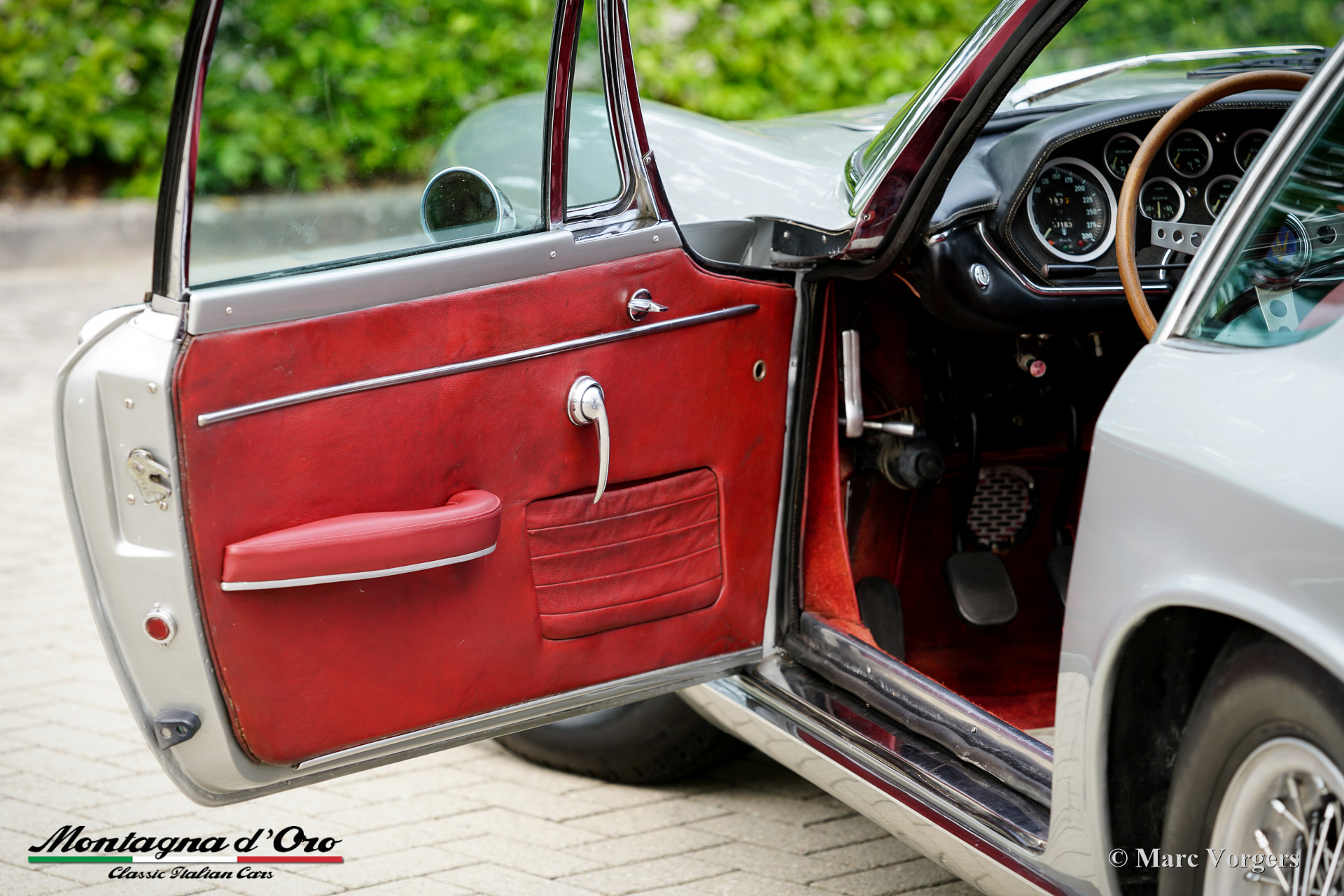 Maserati-Mistral-4000-GT-1967-Silver-Metallic-Argento-Auteuil-Salchi-04