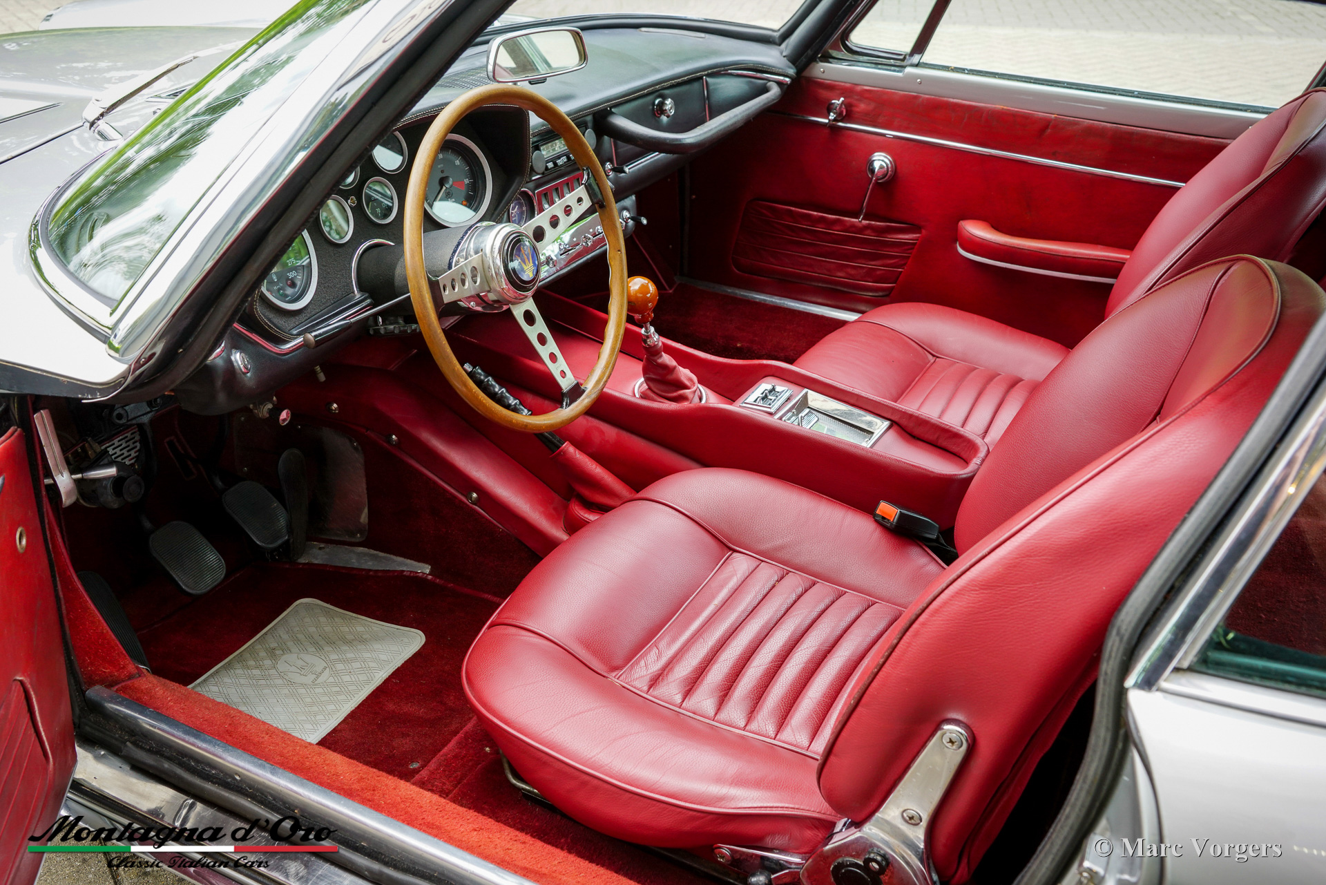 Maserati-Mistral-4000-GT-1967-Silver-Metallic-Argento-Auteuil-Salchi-05