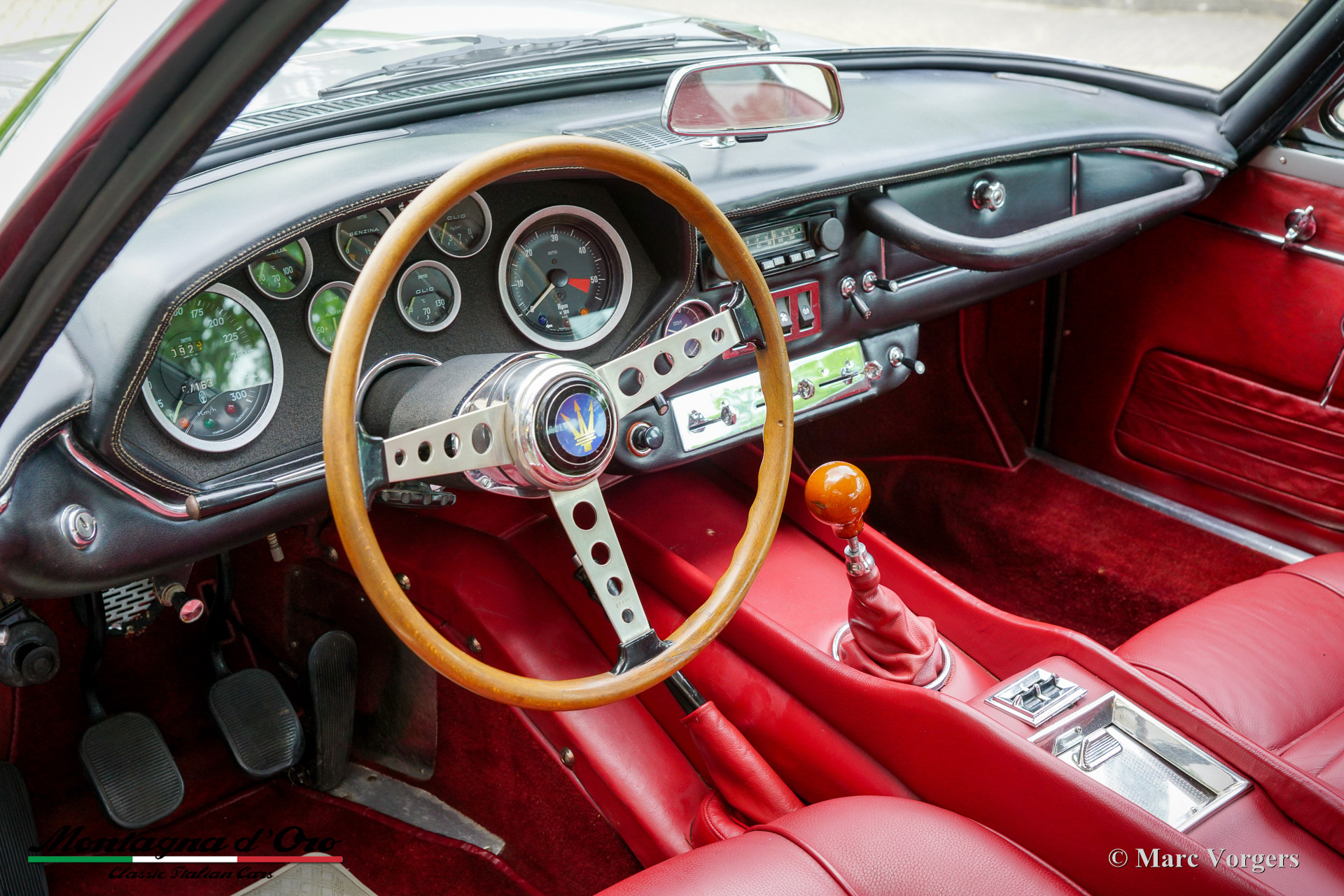 Maserati-Mistral-4000-GT-1967-Silver-Metallic-Argento-Auteuil-Salchi-09