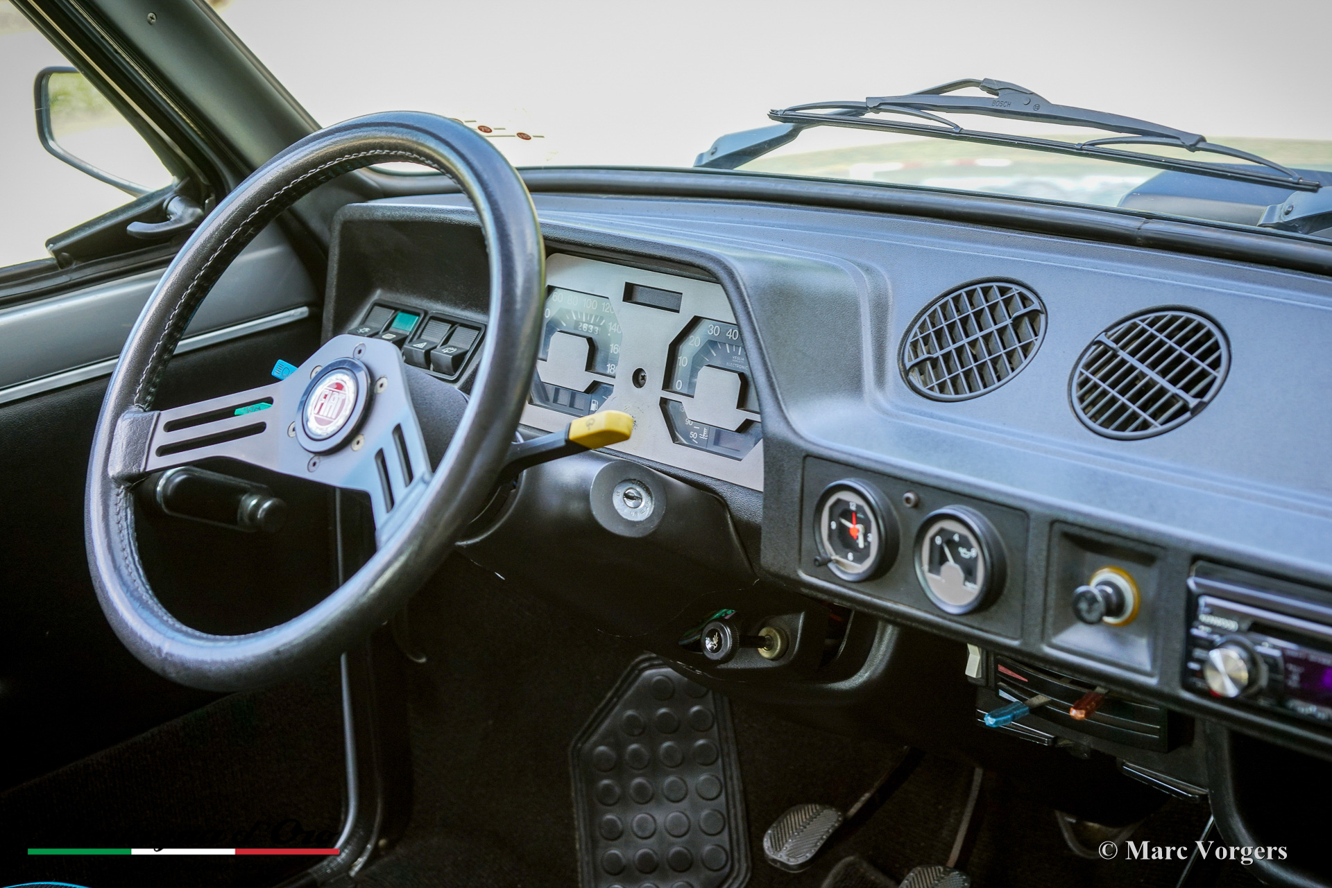 Fiat-127-Sport-70HP-1980-Siver-Metallic-Grigio-Metallizzato-40