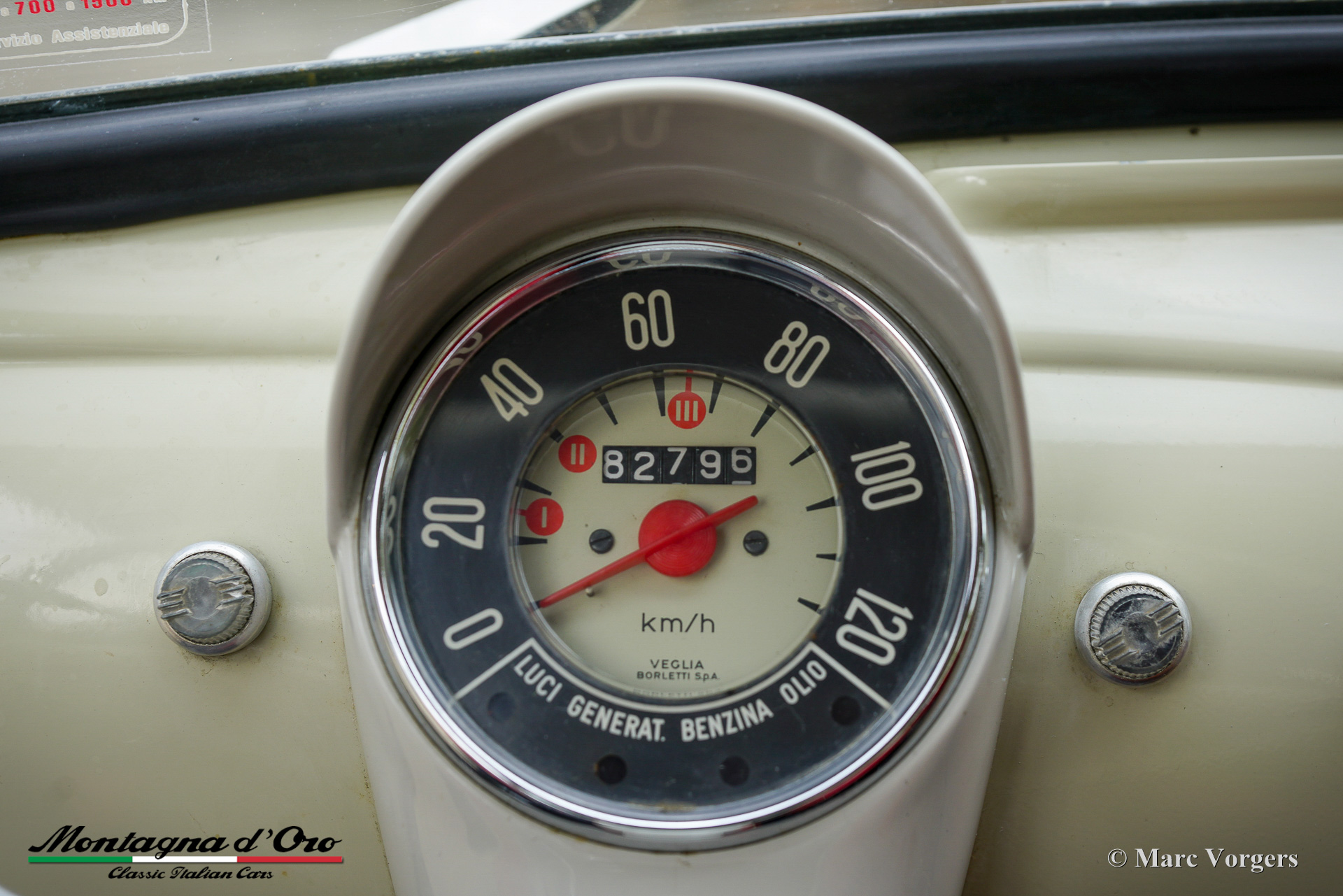 Fiat_120_Nuova_500_Giardiniera_1965_Grey_Beige_10