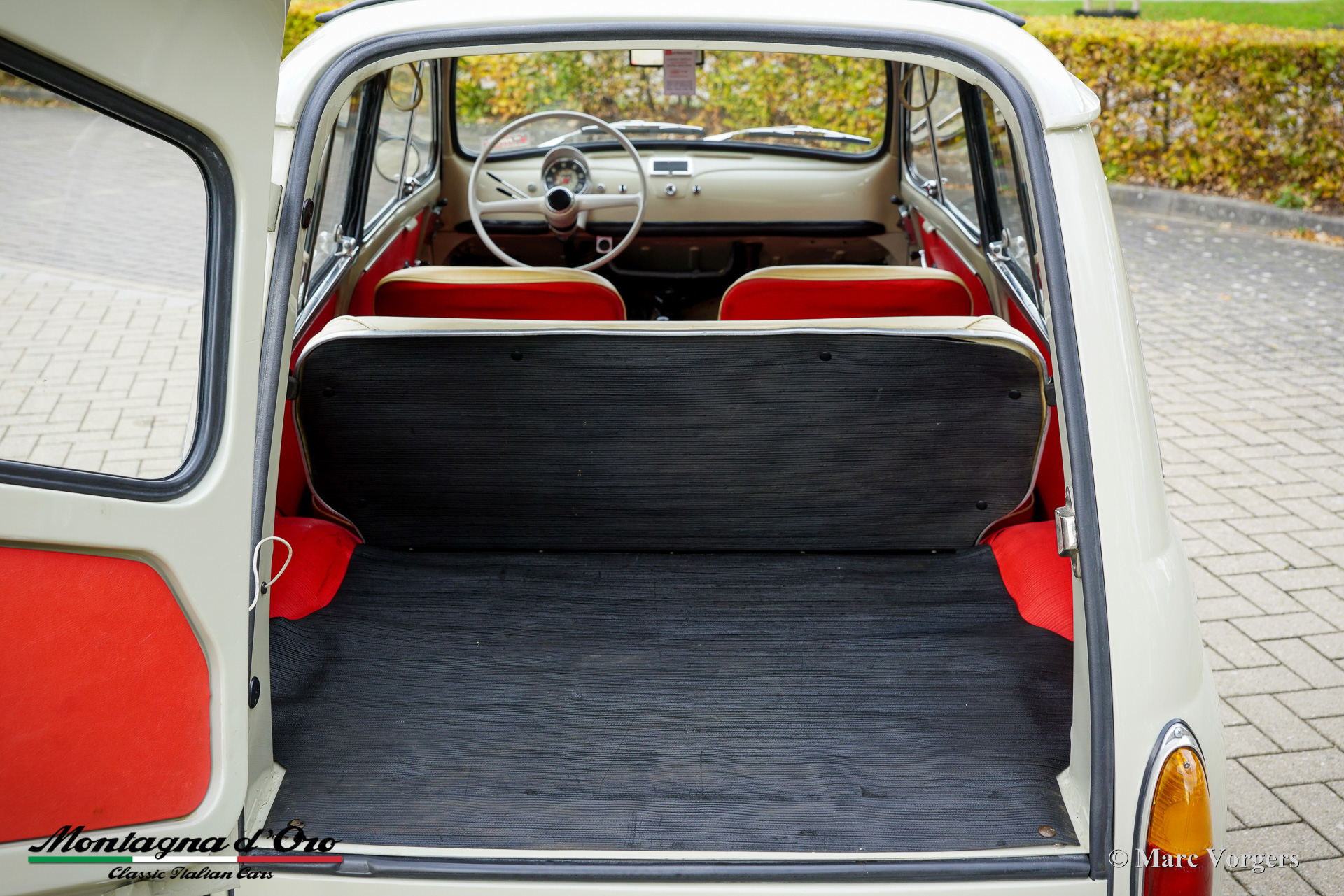 Fiat_120_Nuova_500_Giardiniera_1965_Grey_Beige_52