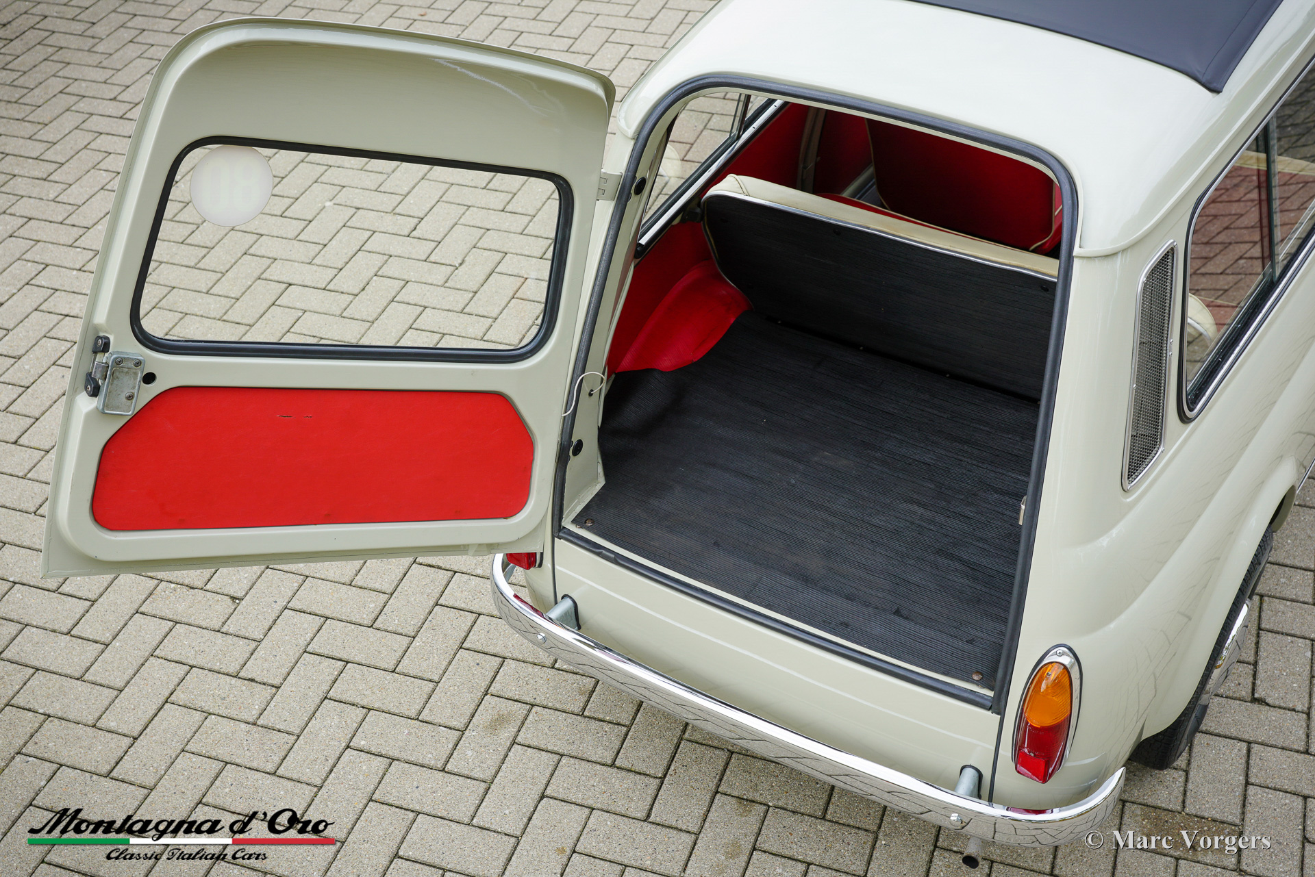 Fiat_120_Nuova_500_Giardiniera_1965_Grey_Beige_59