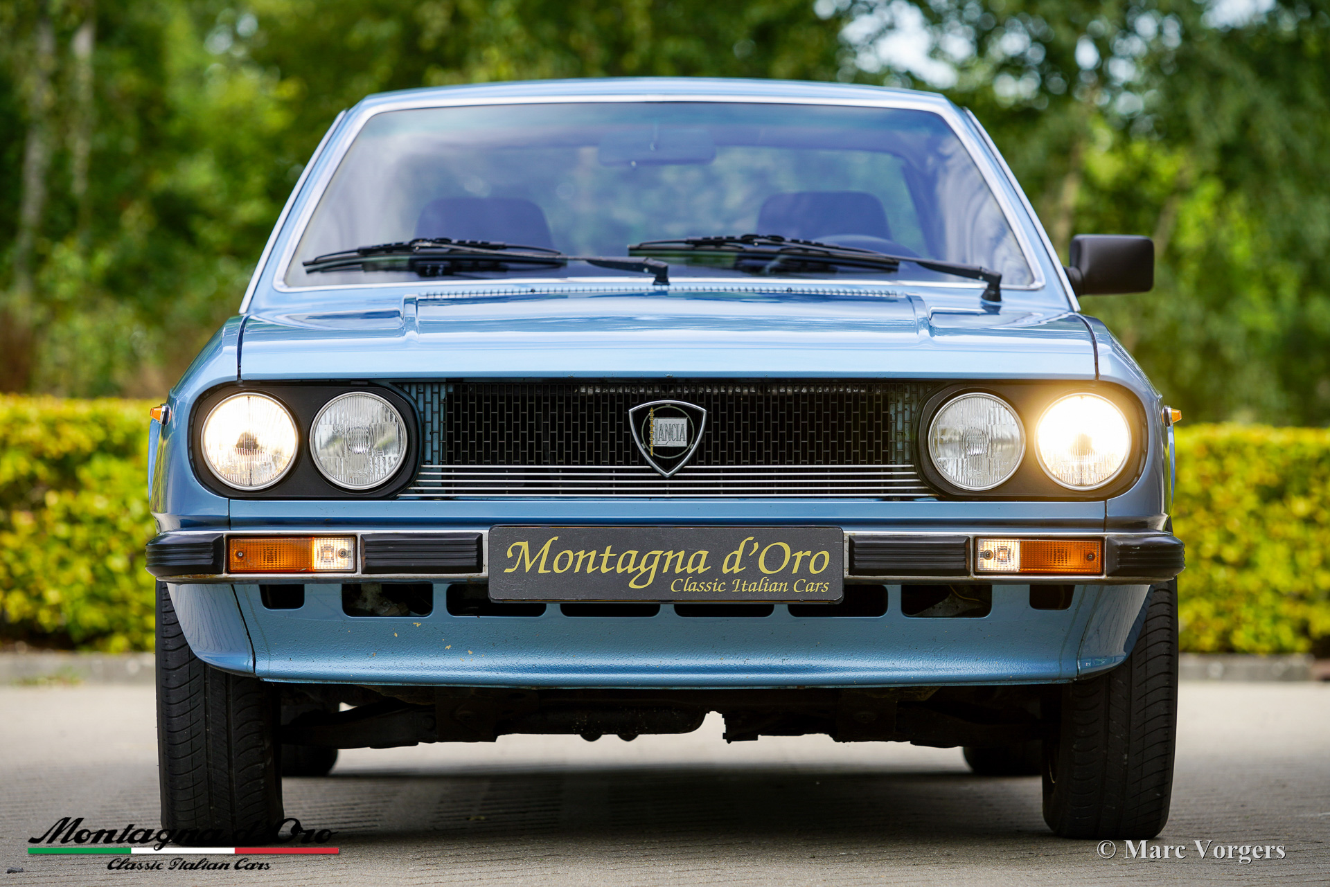 Lancia-Beta-1600-coupe-1979-Azzuro-Metallic-400-Blue-Bleu-Blau-01