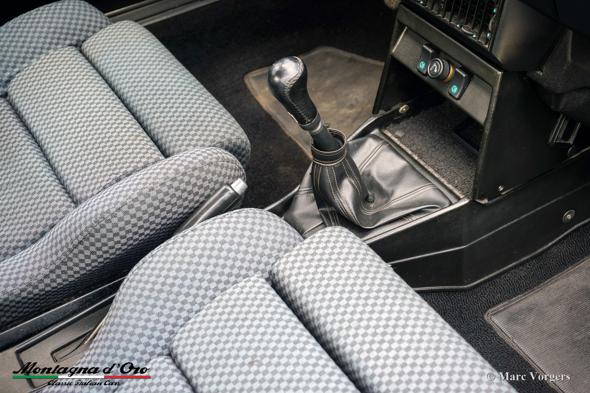 Lancia-Beta-Coupe-VX-Volumex-1984-Nero-Black-Noir-Schwarz-15