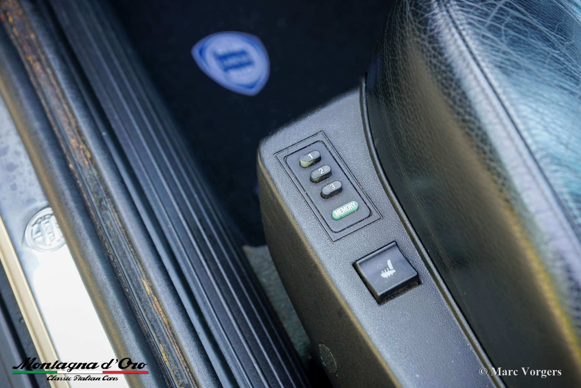 Lancia-Thema-Turbo-16V-LX-1993-Nero-632-Black-Noir-Schwarz-11