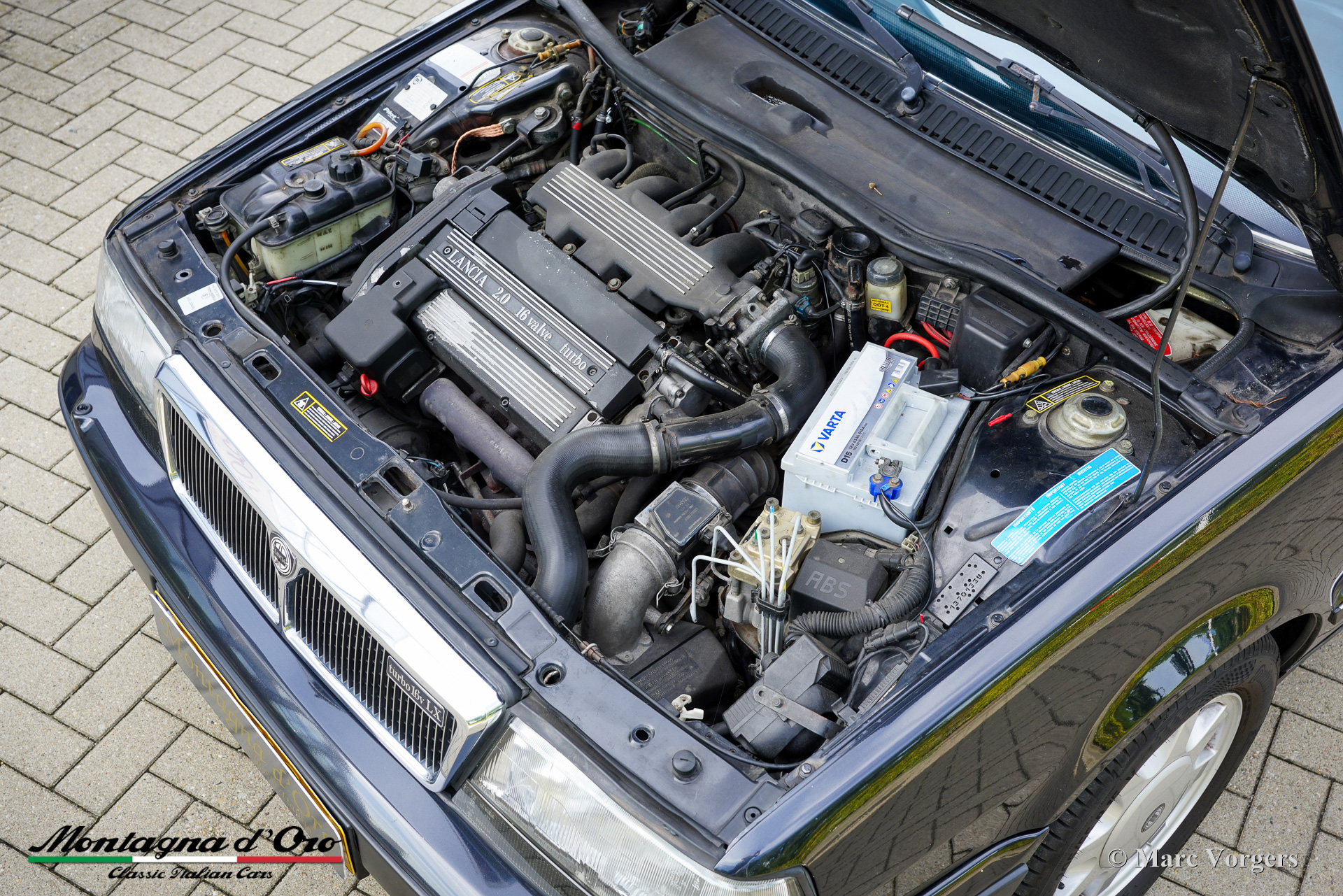 Lancia-Thema-Turbo-16V-LX-1993-Nero-632-Black-Noir-Schwarz-26