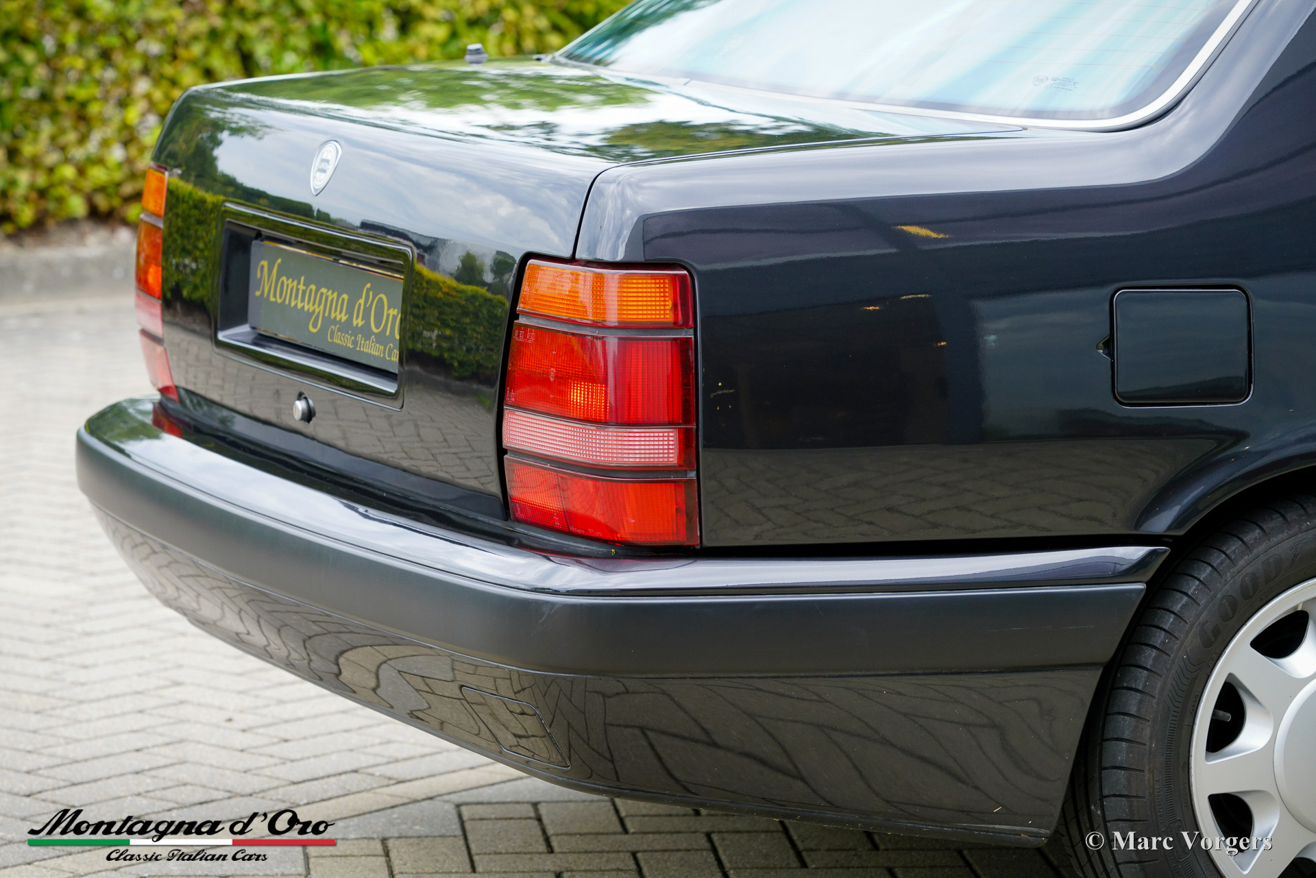 Lancia-Thema-Turbo-16V-LX-1993-Nero-632-Black-Noir-Schwarz-40