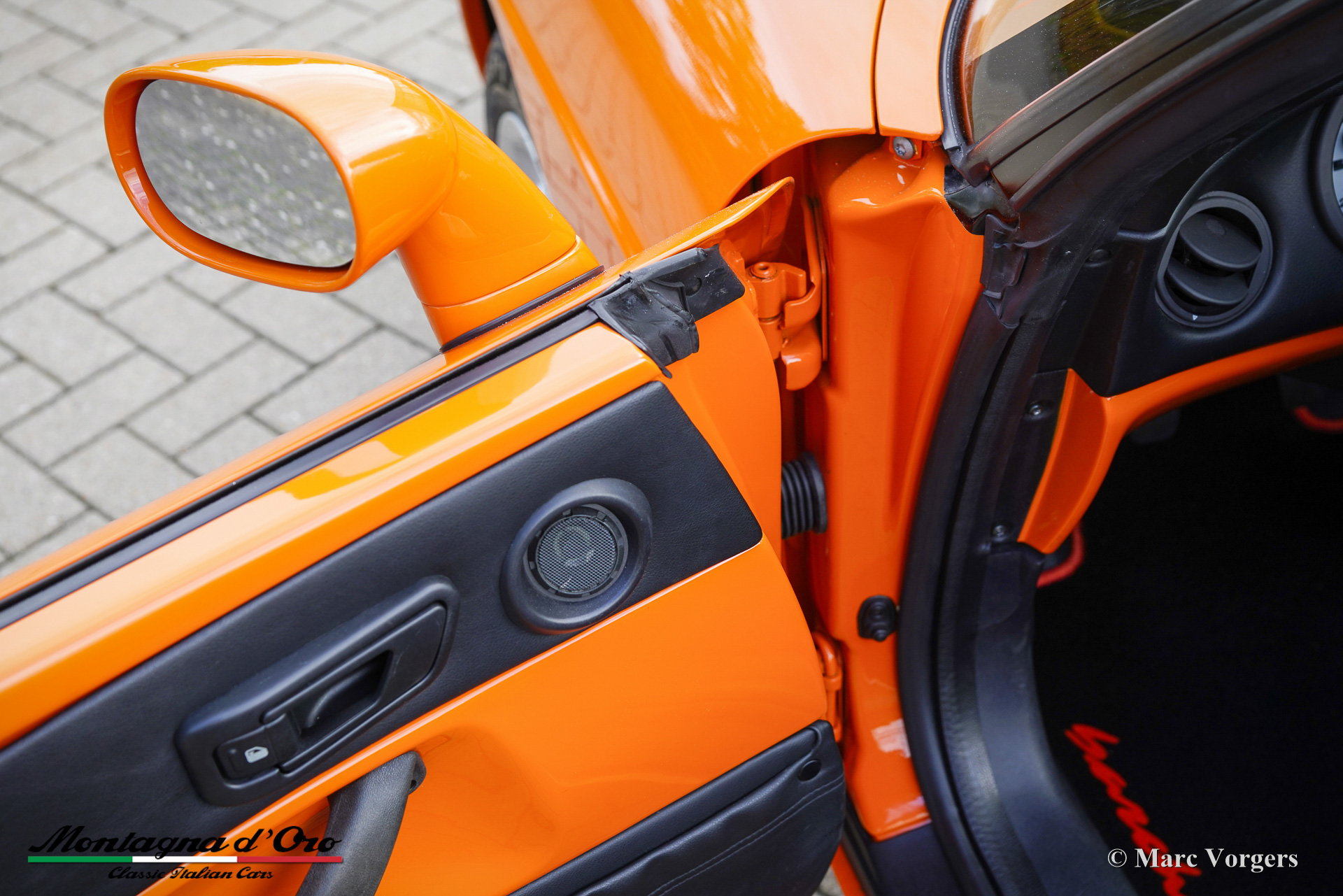 Fiat_Barchetta_Black_Edition_2000_Arancio_Victoria_570_Orange_10