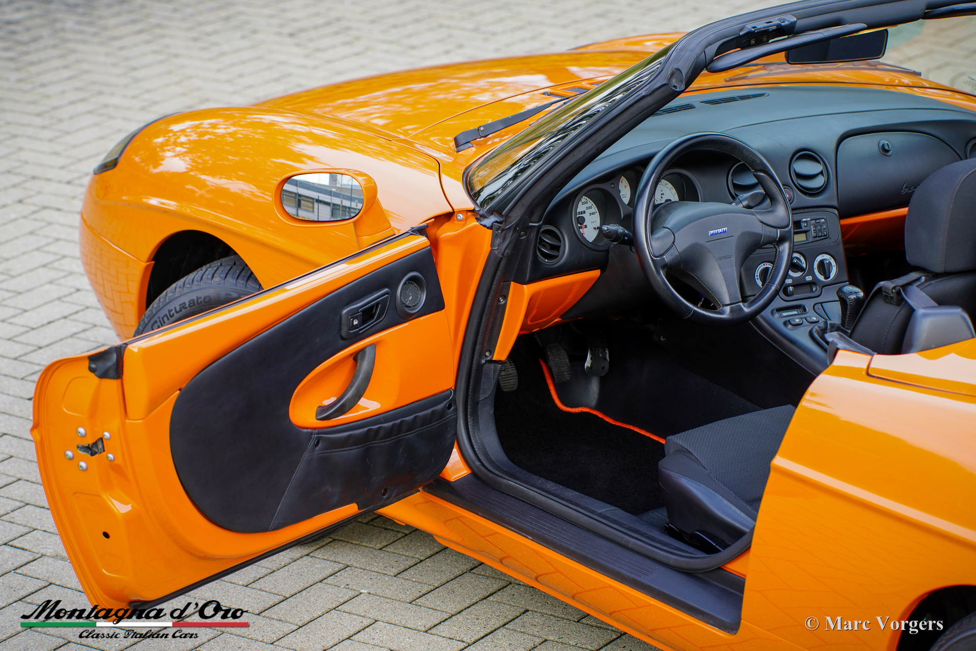 Fiat_Barchetta_Black_Edition_2000_Arancio_Victoria_570_Orange_34