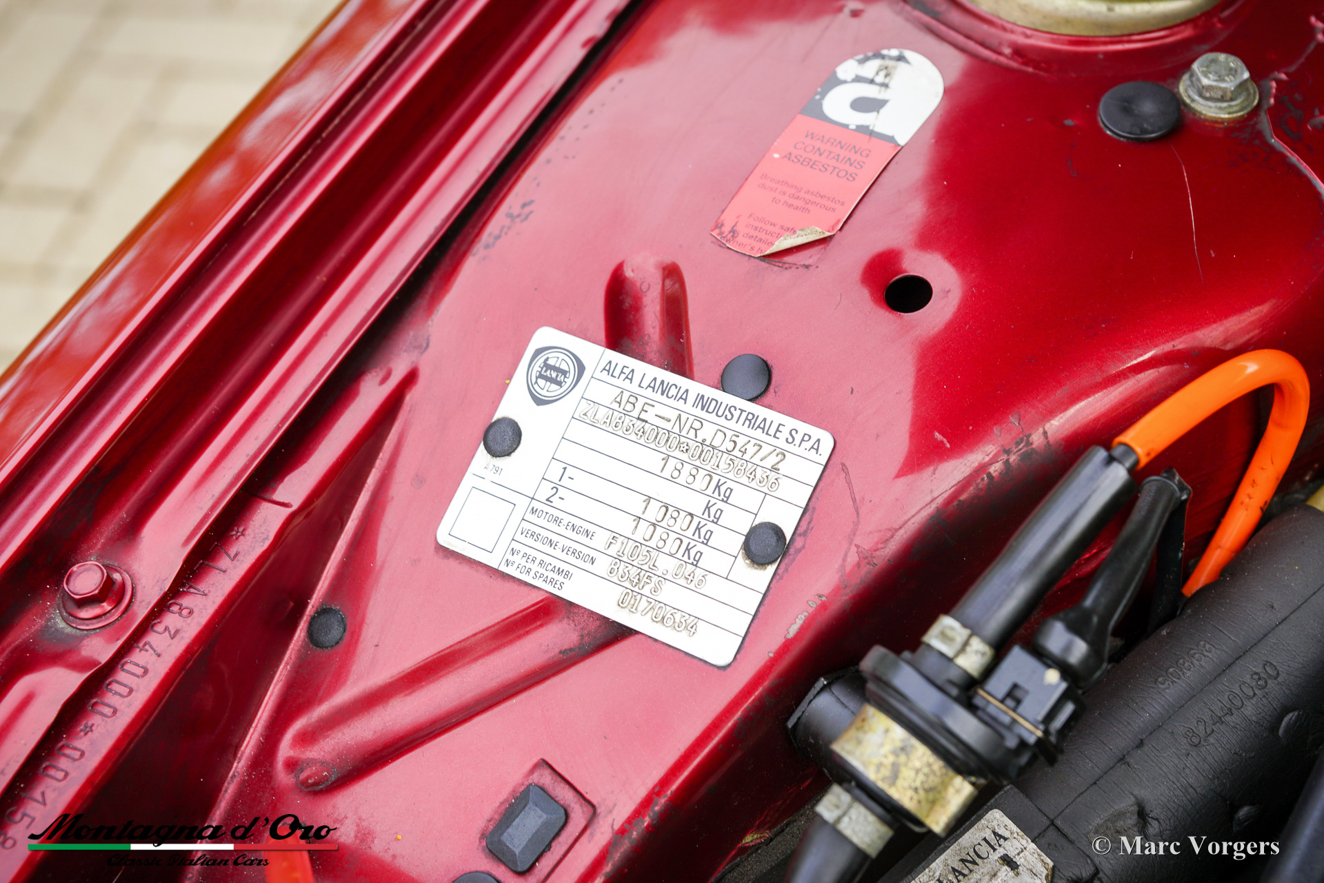 Lancia_Thema_Ferrari_8_32_1988_Rosso_Winner_Red_Rouge_Rot_Metallic_32