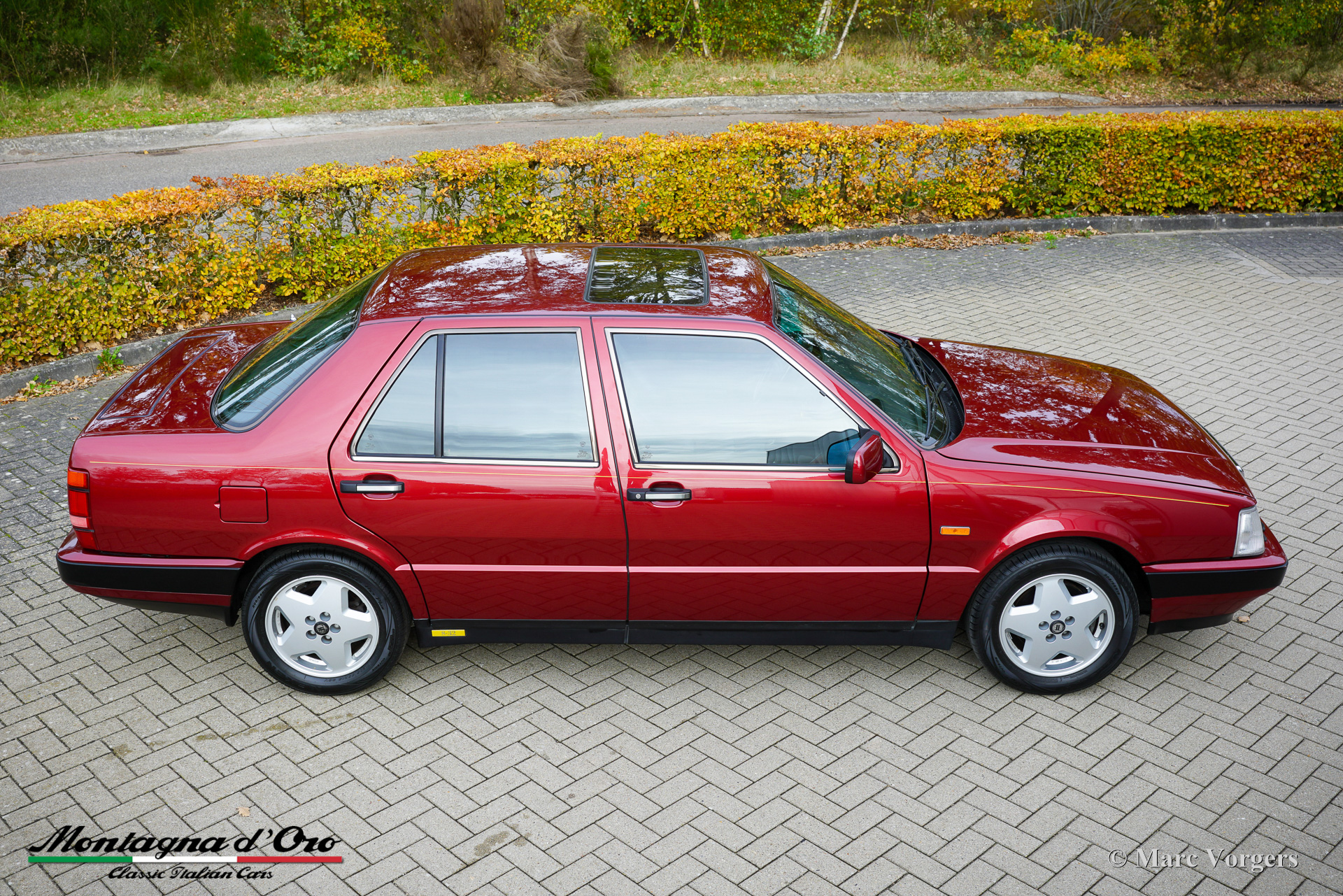 Lancia_Thema_Ferrari_8_32_1988_Rosso_Winner_Red_Rouge_Rot_Metallic_36