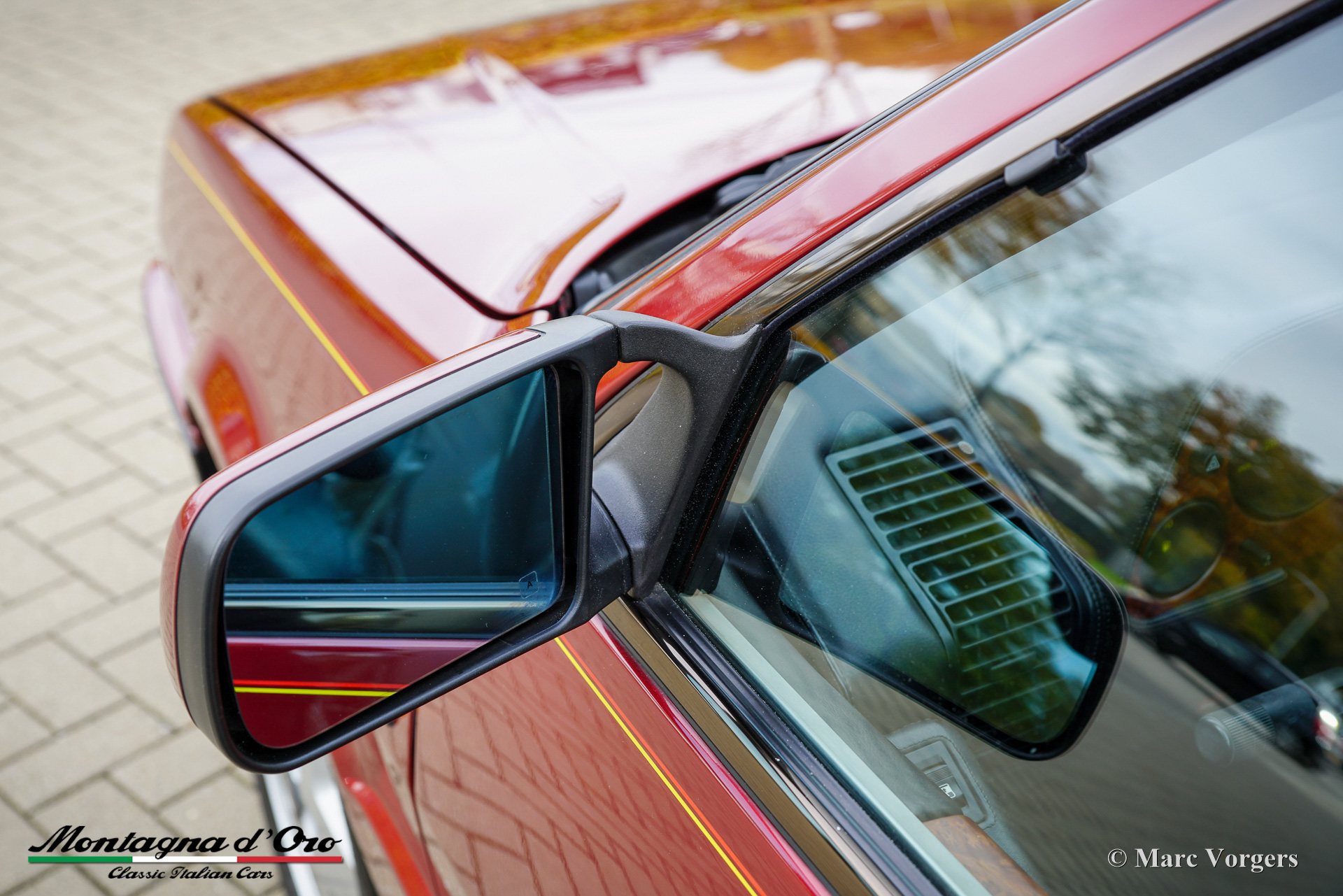 Lancia_Thema_Ferrari_8_32_1988_Rosso_Winner_Red_Rouge_Rot_Metallic_42