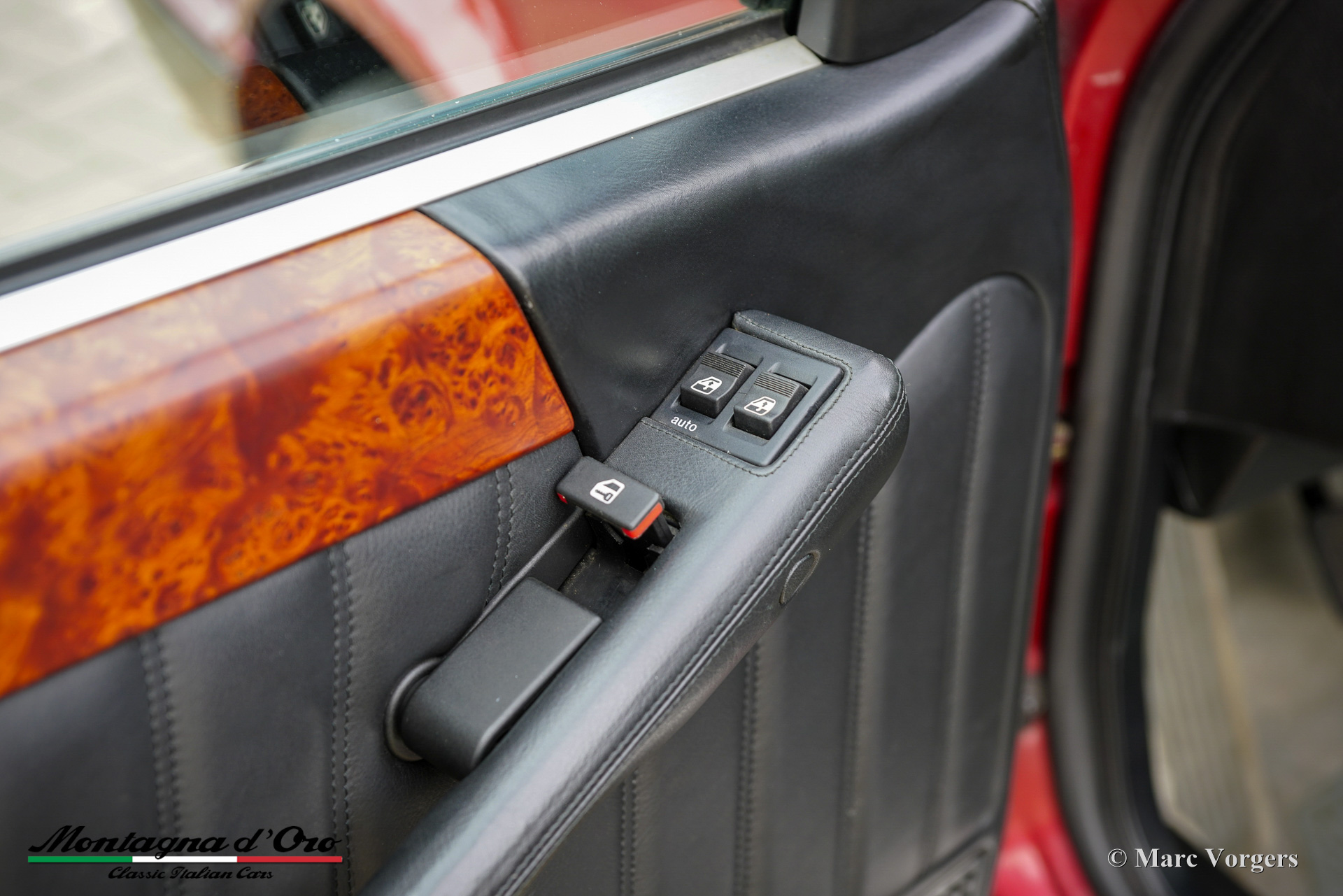 Lancia_Thema_Ferrari_8_32_1988_Rosso_Winner_Red_Rouge_Rot_Metallic_48