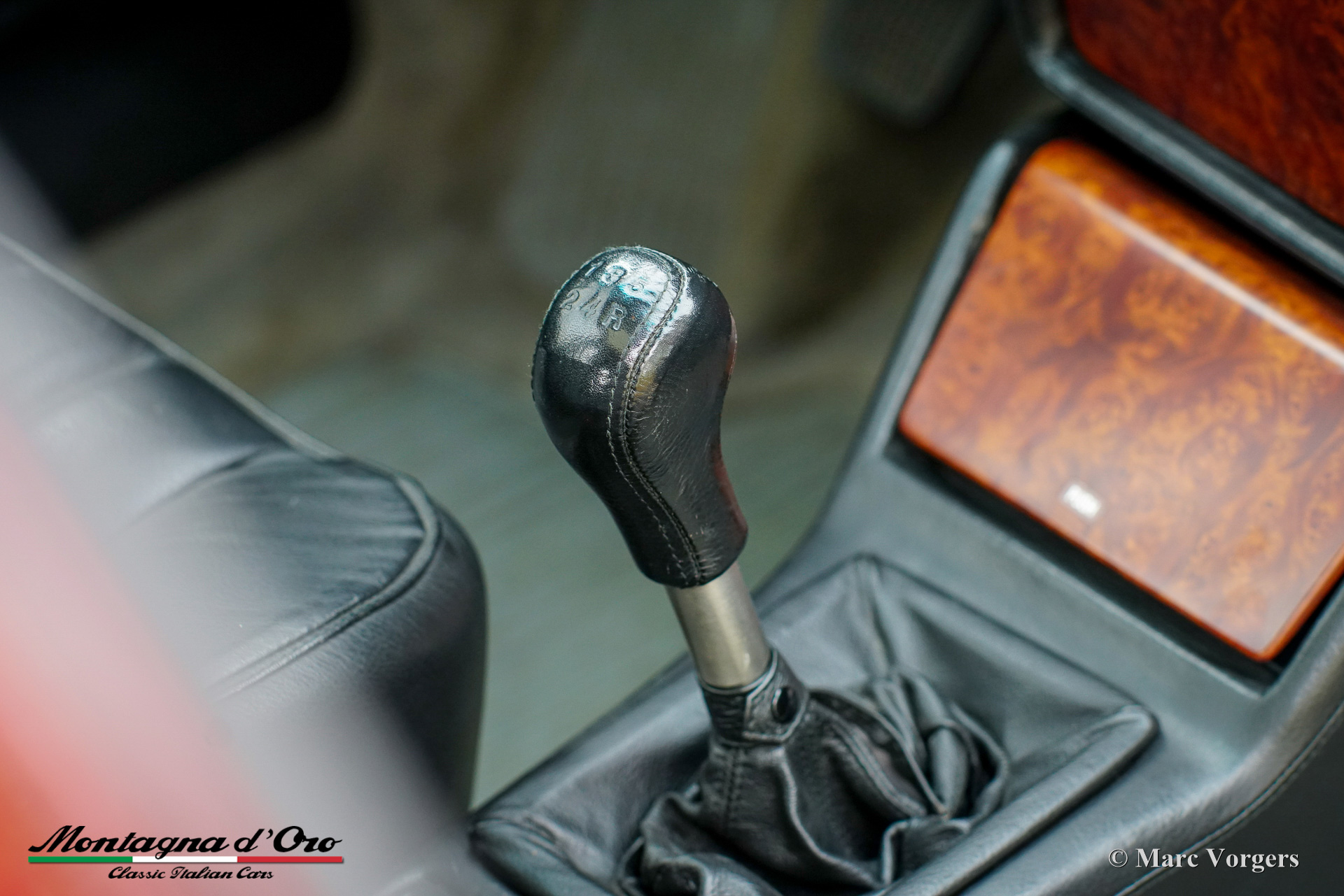 Lancia_Thema_Ferrari_8_32_1988_Rosso_Winner_Red_Rouge_Rot_Metallic_52