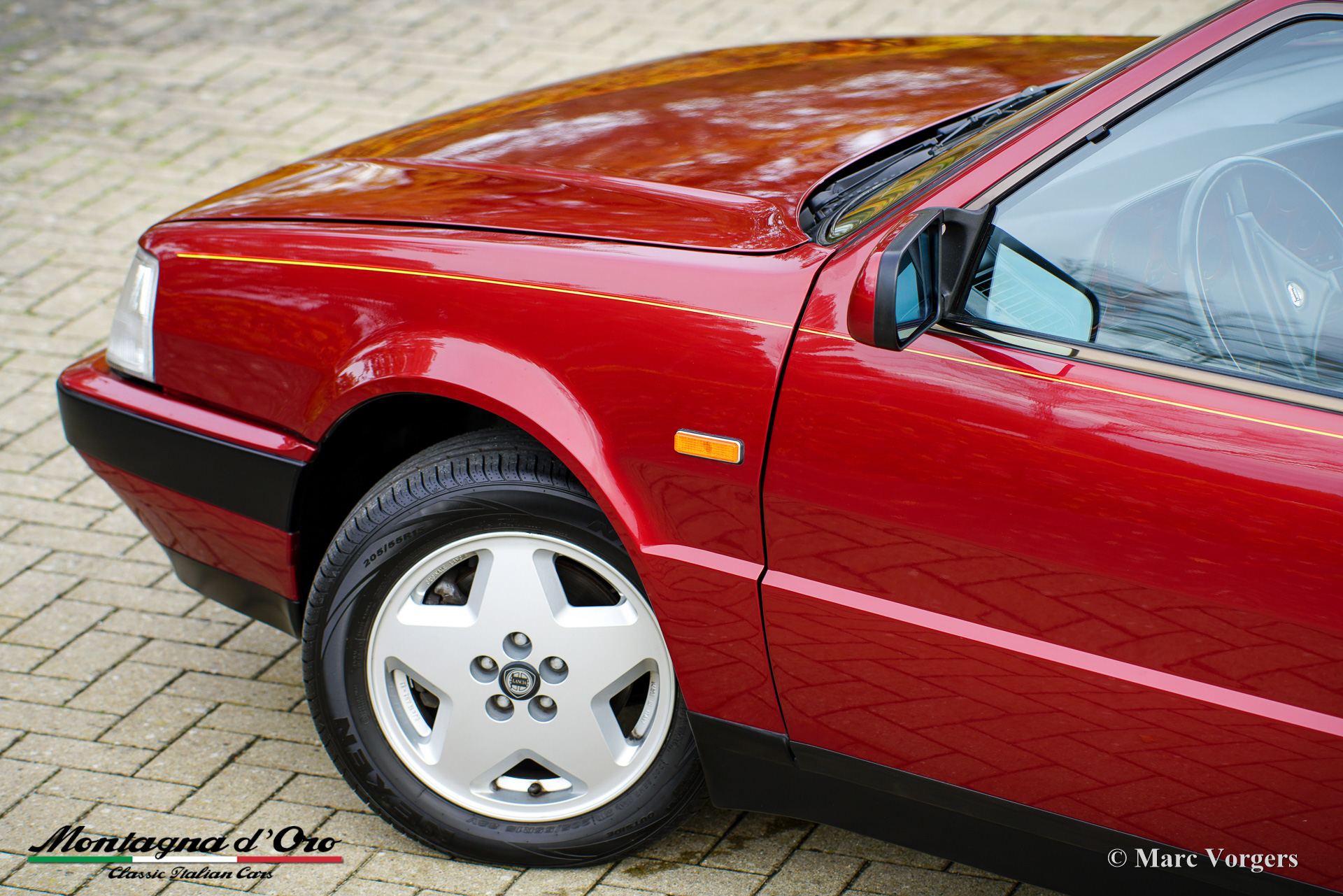 Lancia_Thema_Ferrari_8_32_1988_Rosso_Winner_Red_Rouge_Rot_Metallic_63